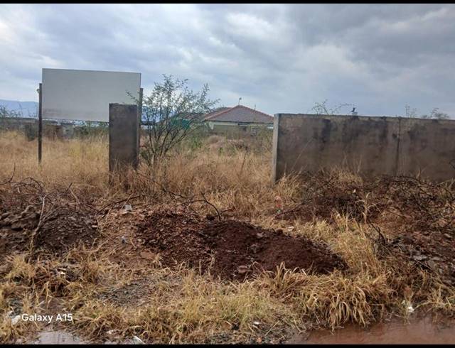 LAND FOR SALE IN CHROOM PARK